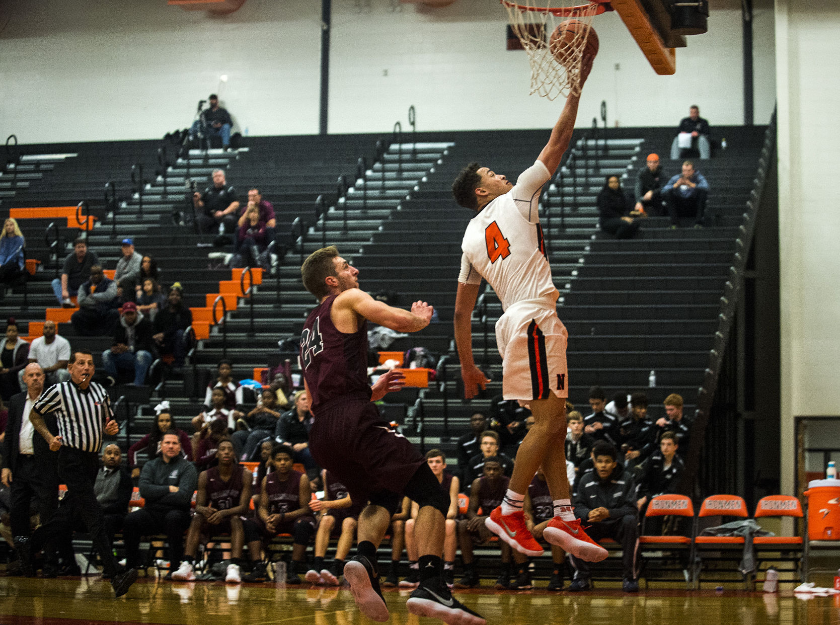120217-blm-spt-7nchshoops